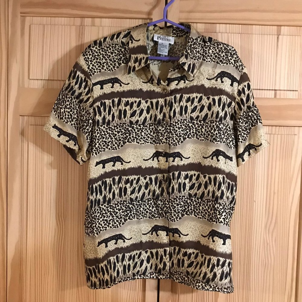 Cleo Petites Button down shirt short sleeves Silk